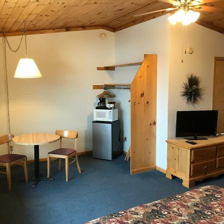 Superior Ridge Resort Motel Schroeder Bagian luar foto