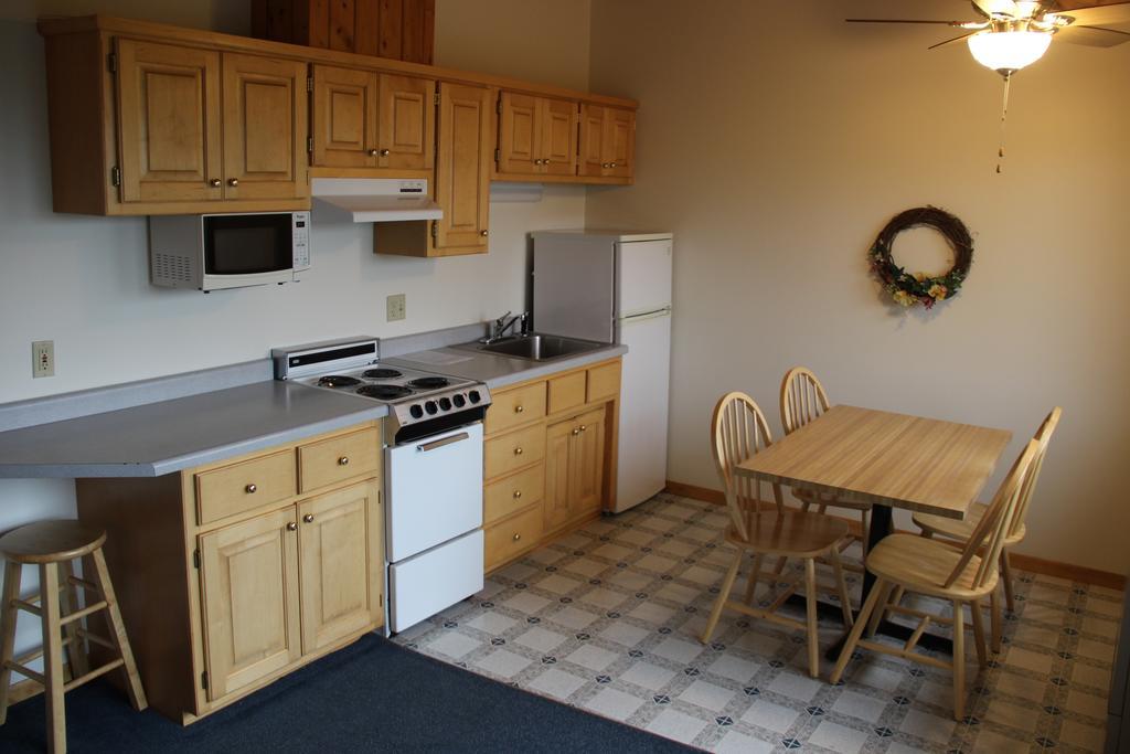 Superior Ridge Resort Motel Schroeder Bagian luar foto
