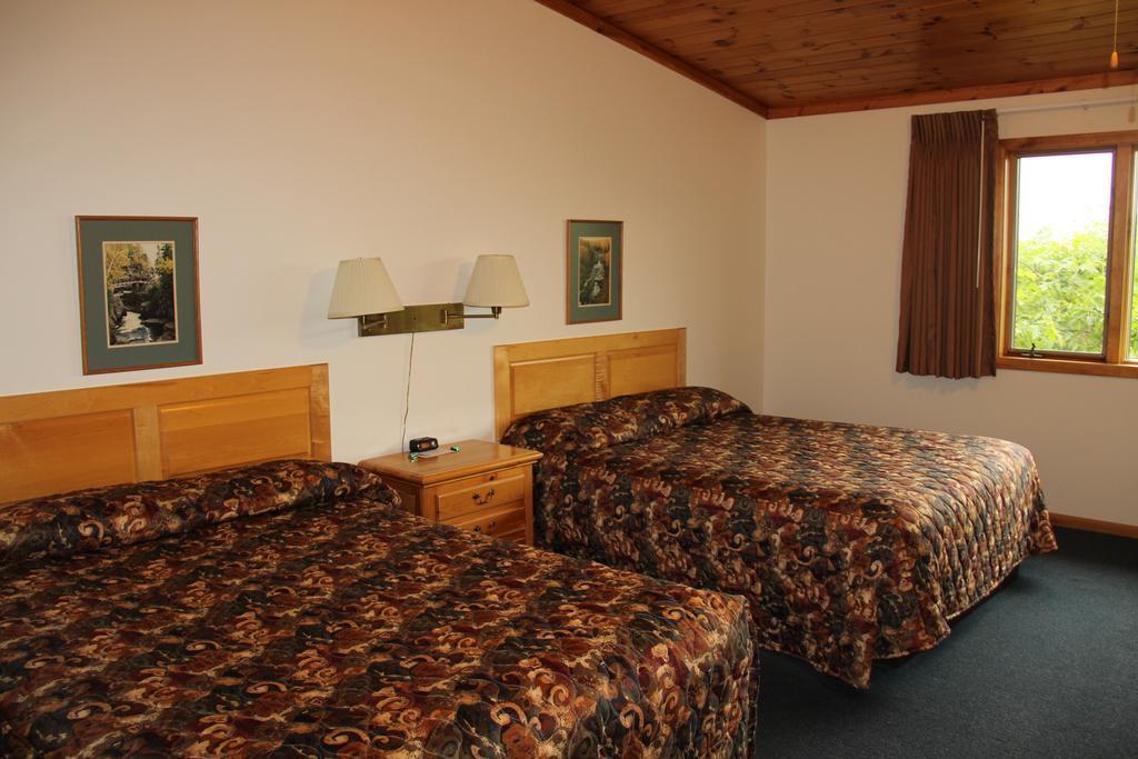 Superior Ridge Resort Motel Schroeder Bagian luar foto