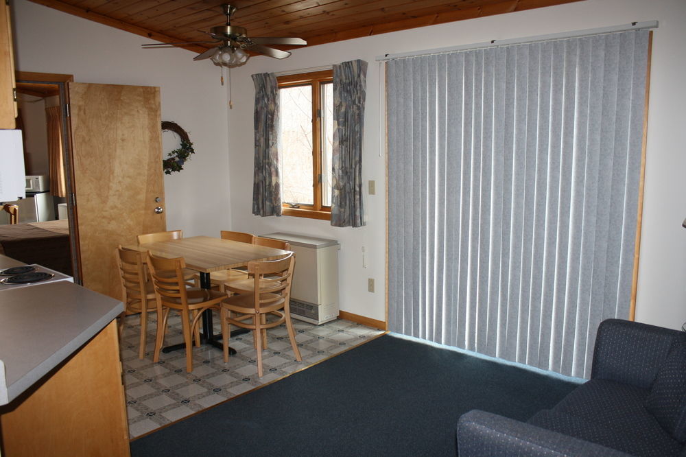 Superior Ridge Resort Motel Schroeder Bagian luar foto