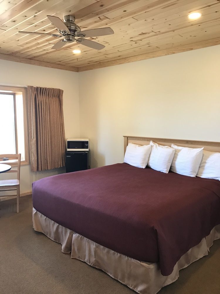 Superior Ridge Resort Motel Schroeder Bagian luar foto