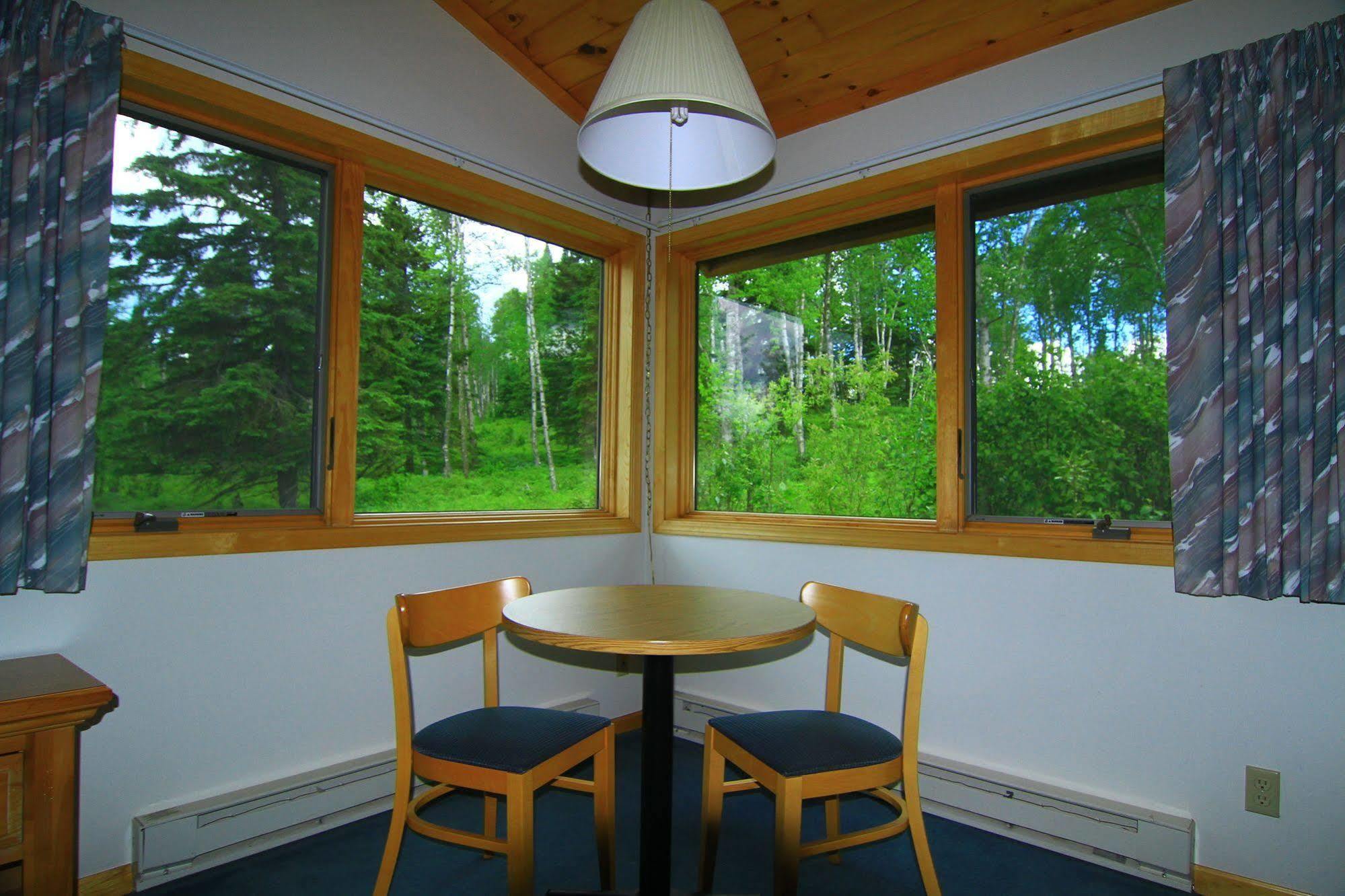 Superior Ridge Resort Motel Schroeder Bagian luar foto