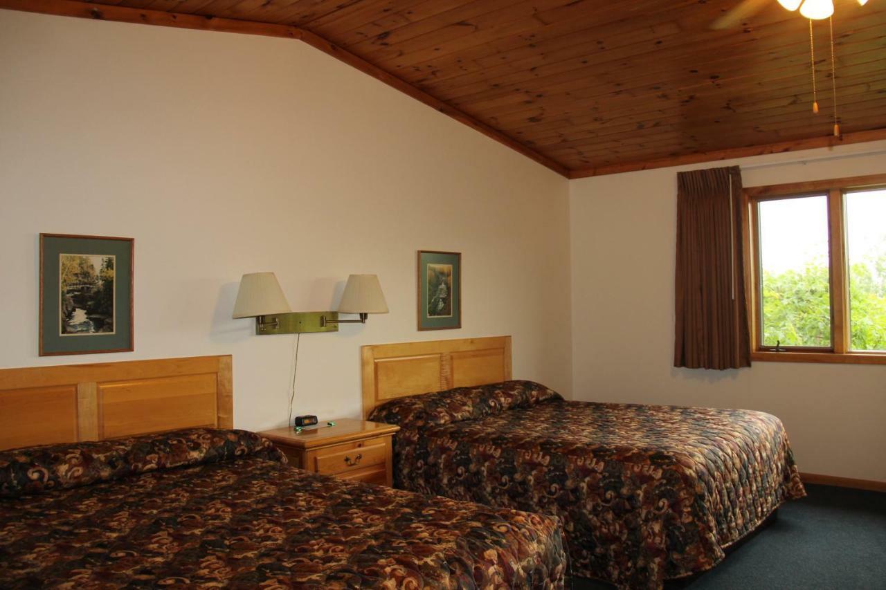 Superior Ridge Resort Motel Schroeder Bagian luar foto